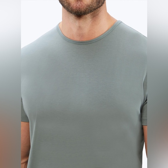 CUTS AO Curve-Hem Tee Men's T-Shirt size L - Picture 10 of 11